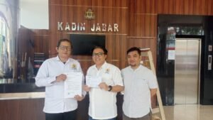 1b7794d8-8964-4261-b327-ca9a5deeebf1