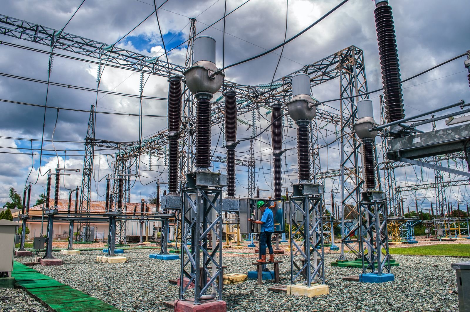 arsip-berita-kementerian-esdm-resmi-merilis-dokumen-ruptl-pln-2025-2034-agqjau3