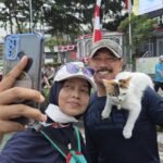 momen-warga-meet-and-greet-kucing-viral-bernama-telon-di-cfd-bundaran-hi-taufiqdetikcom-1788068689711_169